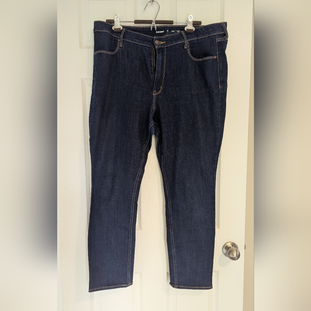Old Navy Jeans - High Rise Straight Leg